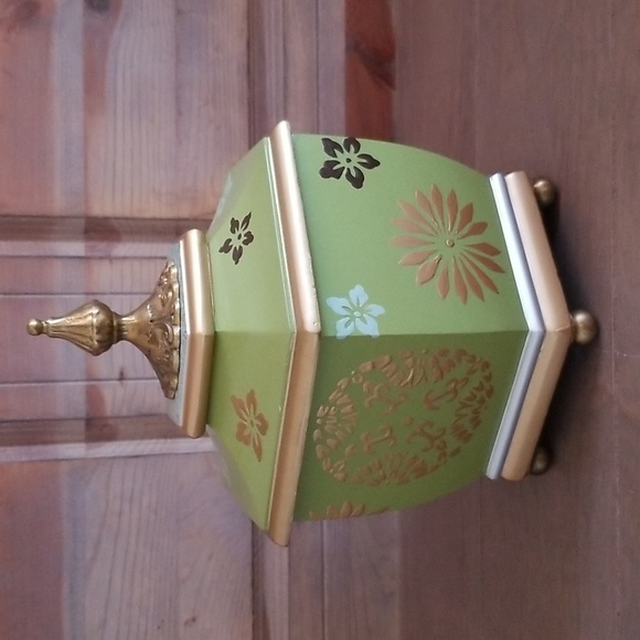 Raymond Waites for Toyo Decorative Footed Box - Picture 1 of 13